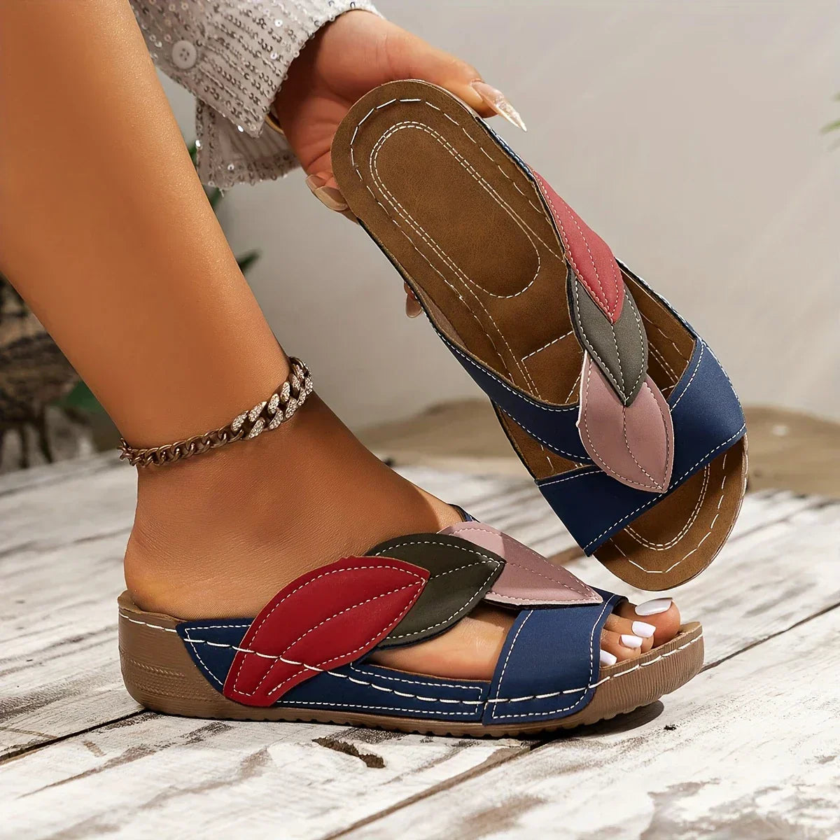 LeafPatch Sandal | Kleurrijke Patchwork | Comfort & Karakter