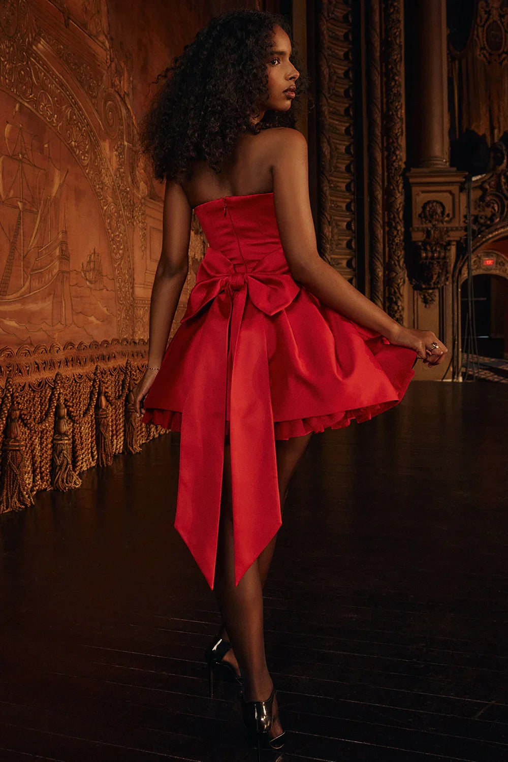 Scarlet Ruffle Dress | Mini | Scharlaken Ruffle Jurk